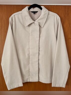 Banana Republic Light Cream Teddy Jacket with Hidden Snap Placket